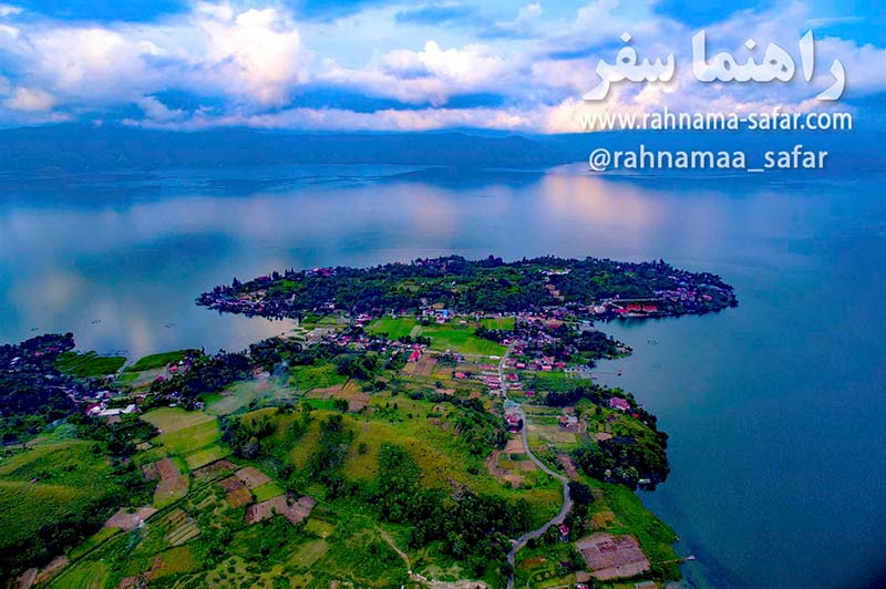 دریاچه توبا بزرگترین دریاچه کشور اندونزی