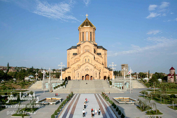 راهنمای سفر به گرجستان 5 کلیسای اسمیندا سامبا