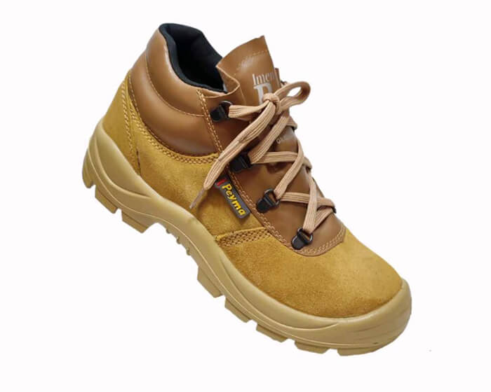 عرضۀ کفش ایمنی در برند های معتبر:فروشگاه رادین ایمن 2 عرضۀ کفش ایمنی در برند های معتبر:فروشگاه رادین ایمن