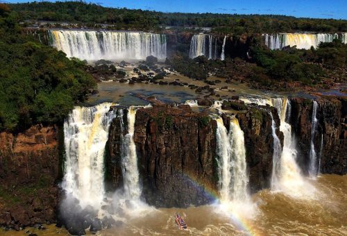جاذبه دیدنی ایگواسو در تور برزیل