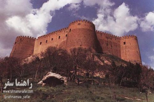 قلعه فلک الافلاک در لرستان